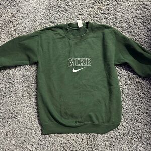 Nike crewneck